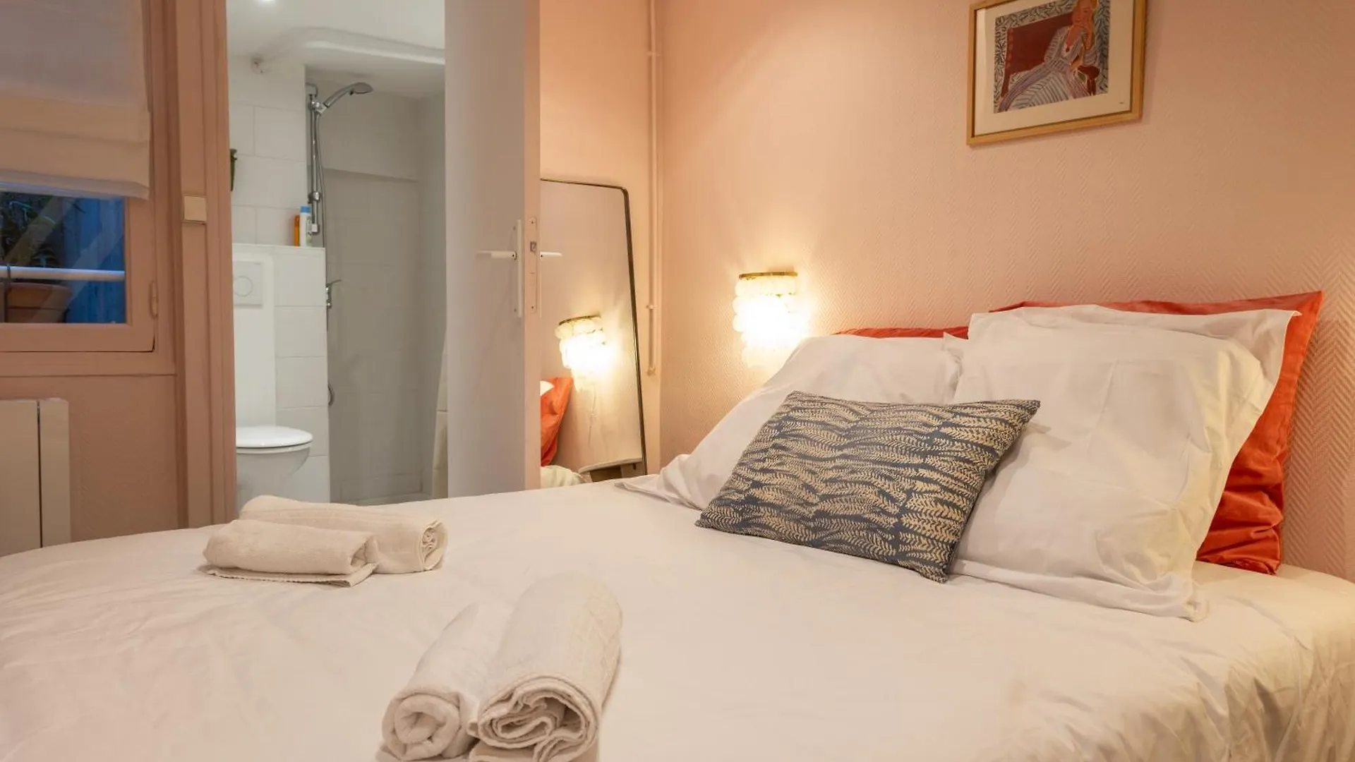 Appartement Charmant Duplex Historique Coeur Marais Parijs